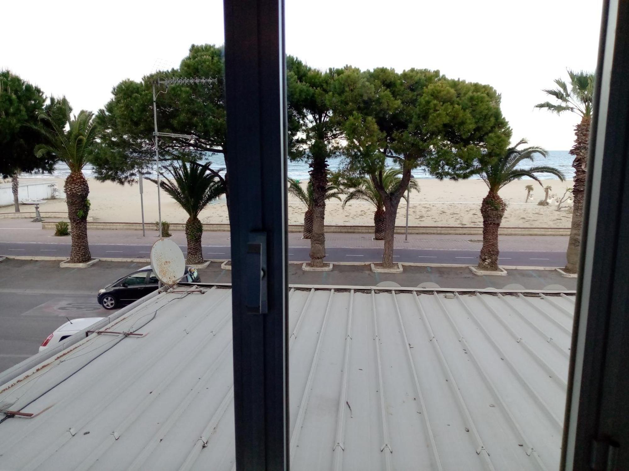 Appartamento A Casa Di Luca E Gloria Fronte Mare Tortoreto Esterno foto